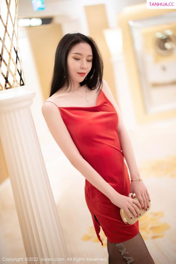 梦心玥  [XiuRen]高清写真图 2022.01.10 No.4443 梦心玥第6张图片